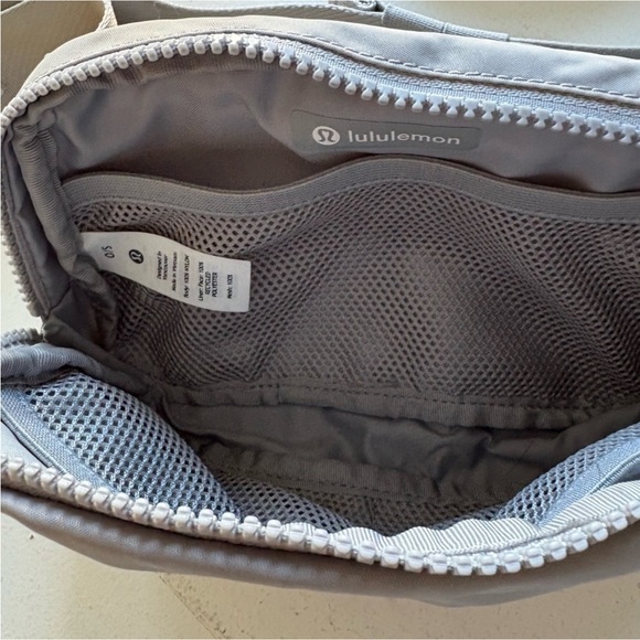 lululemon athletica Taupe Belt Bag - Picture 5 of 8